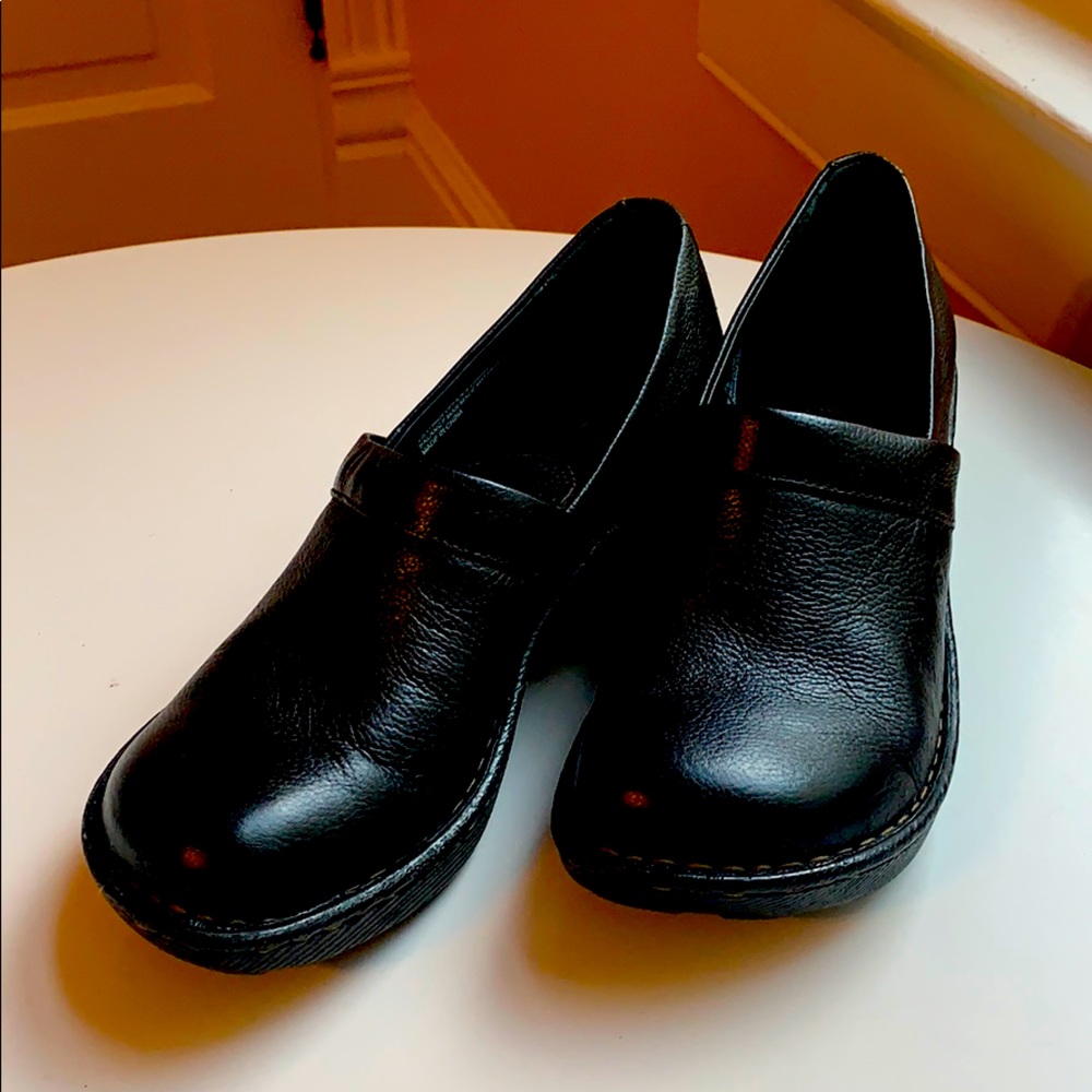 Born clogs